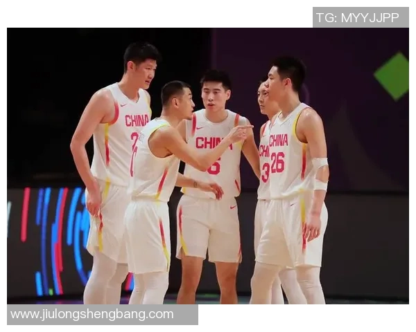篮球明星李楠的传奇人生与职业生涯回顾以及对中国篮球的深远影响